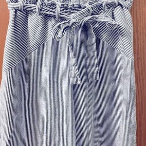 ANTHROPOLOGIE brand Lilka pants. Gray & white striped